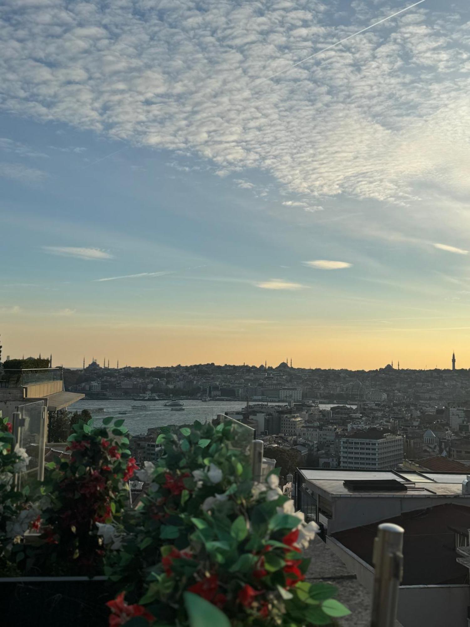 Lord Morgan & Exclusive Design Cihangir Estambul Exterior foto